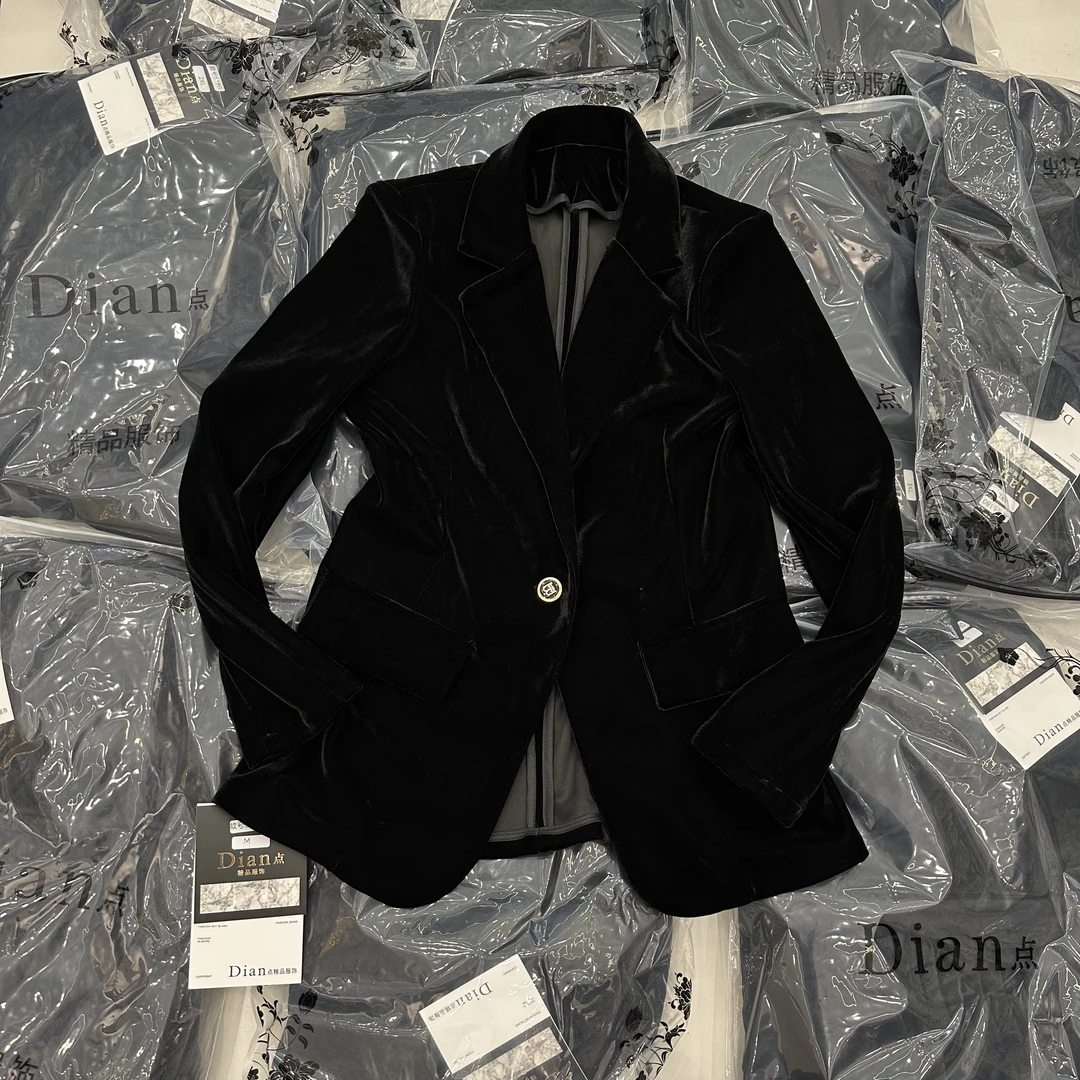 DD25年早秋新版时尚轻奢气质修身丝绒西服外衣3890