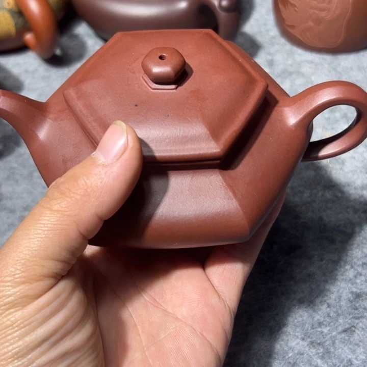 紫砂茶壶一点点铁质