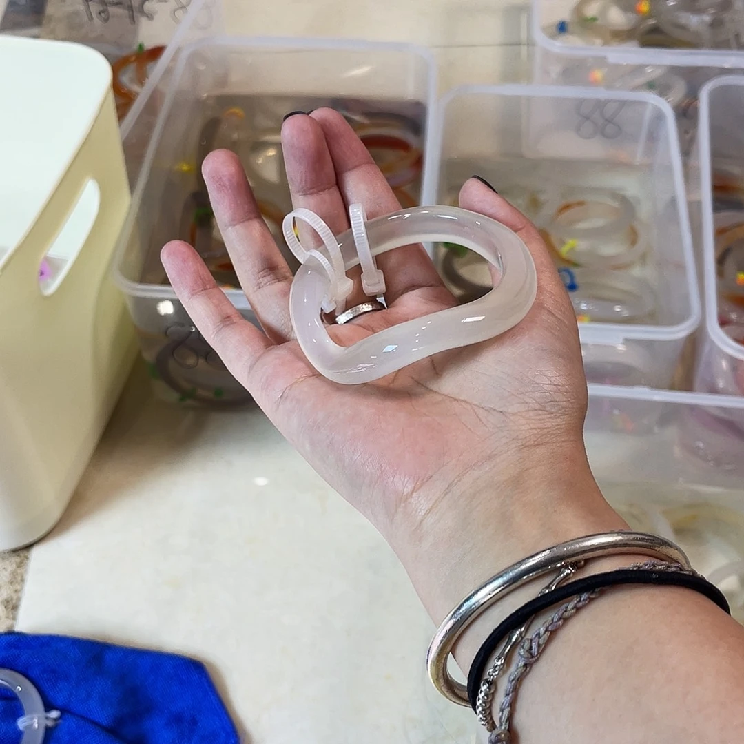 b***b玛瑙/玉髓合金手镯