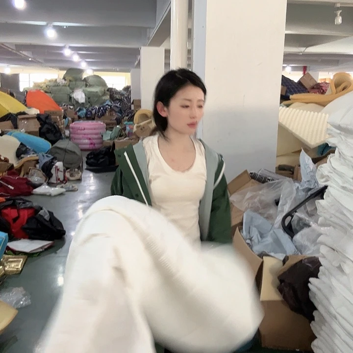 白色波浪床垫150*200