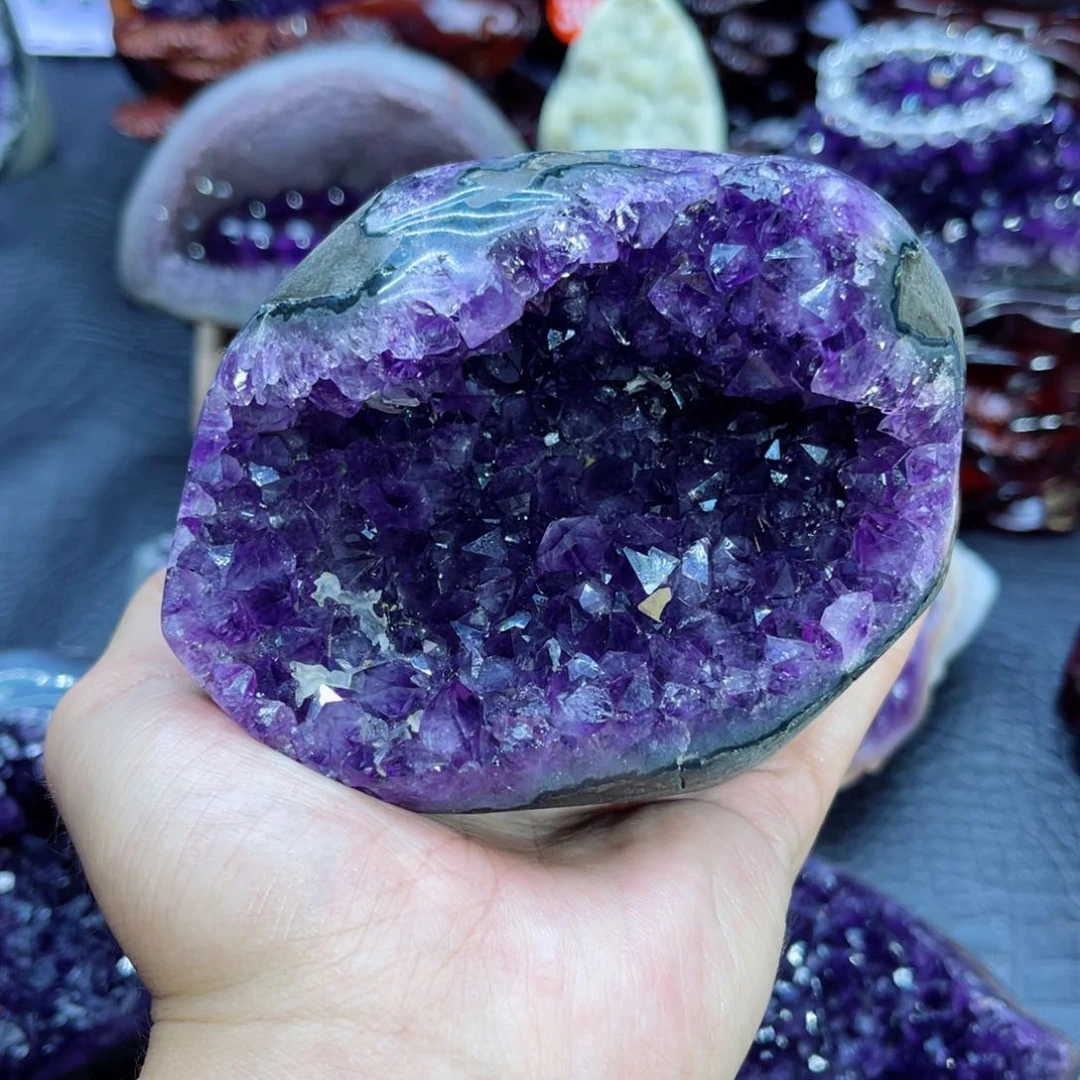 老***乡未镶嵌紫晶大型摆件（非配饰）