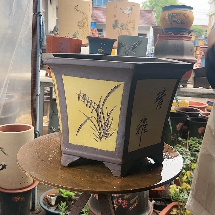 宜兴紫砂花盆40黄六方