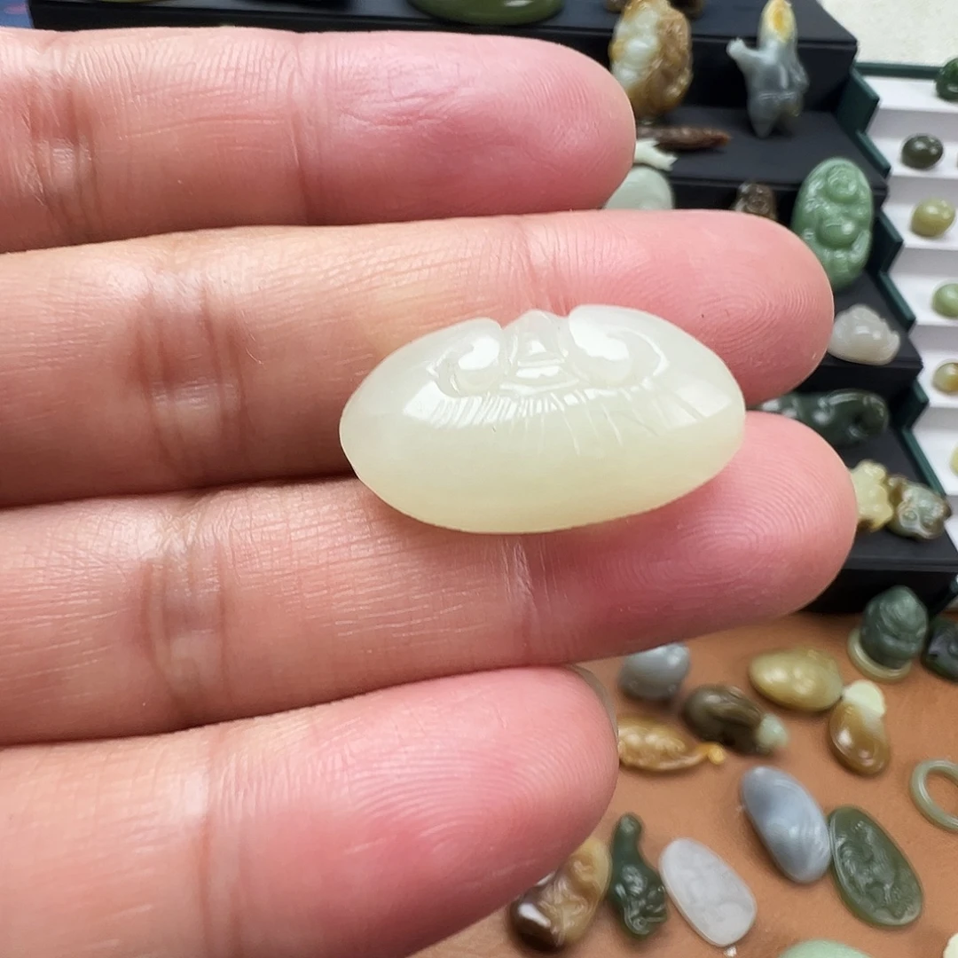 和田玉（糖玉）未镶嵌珠宝半成品