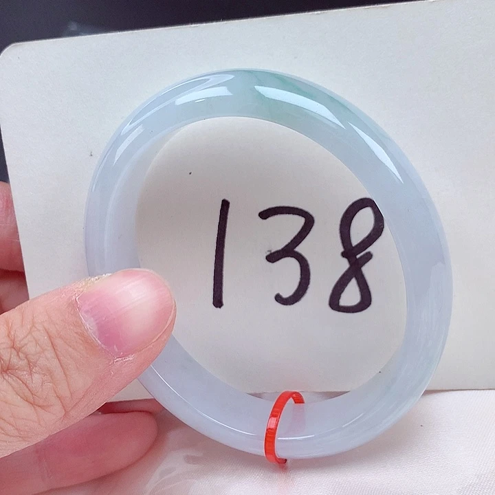 翡翠未镶嵌手镯（贵妃镯）翡翠