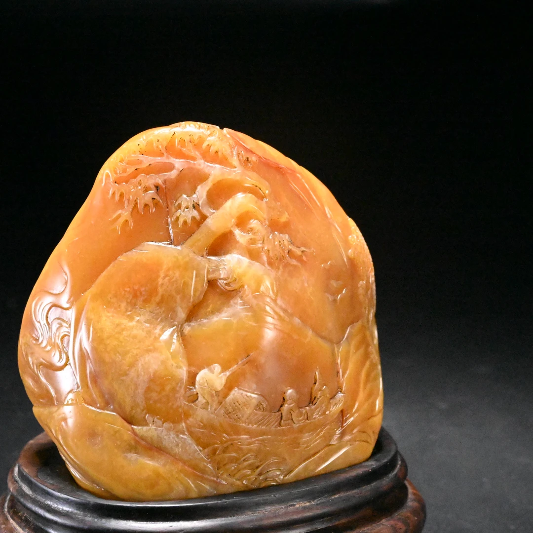 Lot8850 2511070058克重170.5田黄石周斌大师山溪泛舟摆件/保利