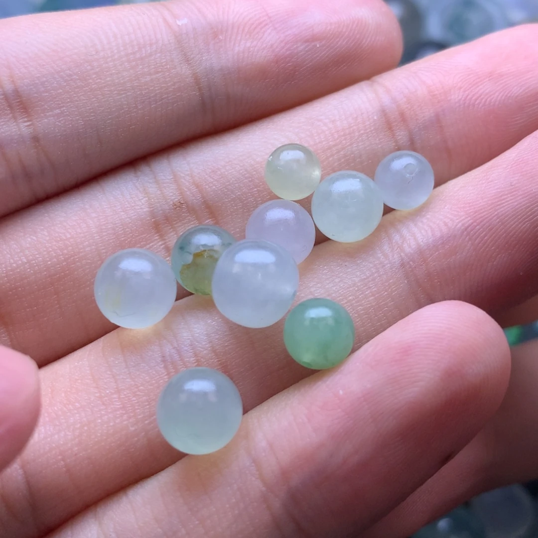 定制翡翠未镶嵌珠子