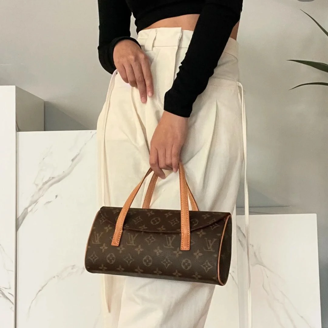 95新 LouisVuitton/路易威登 8613317/晚宴包配皮换新