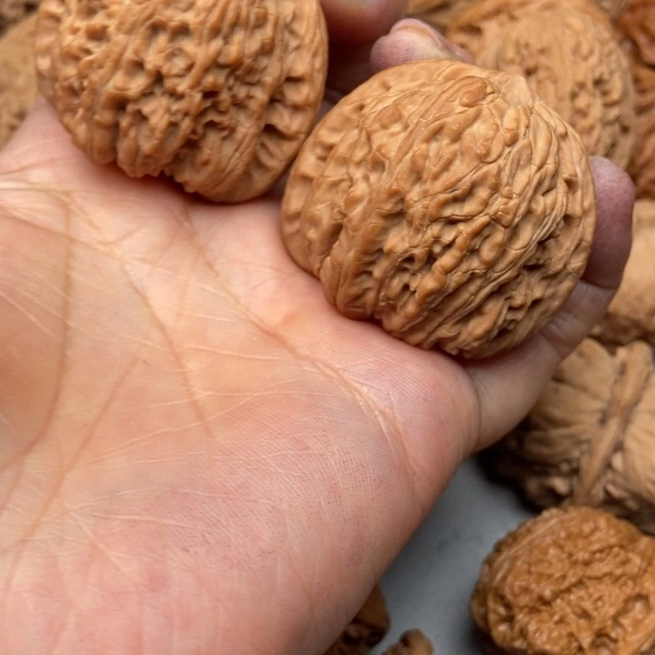 文玩核桃吊坠頑*绣球