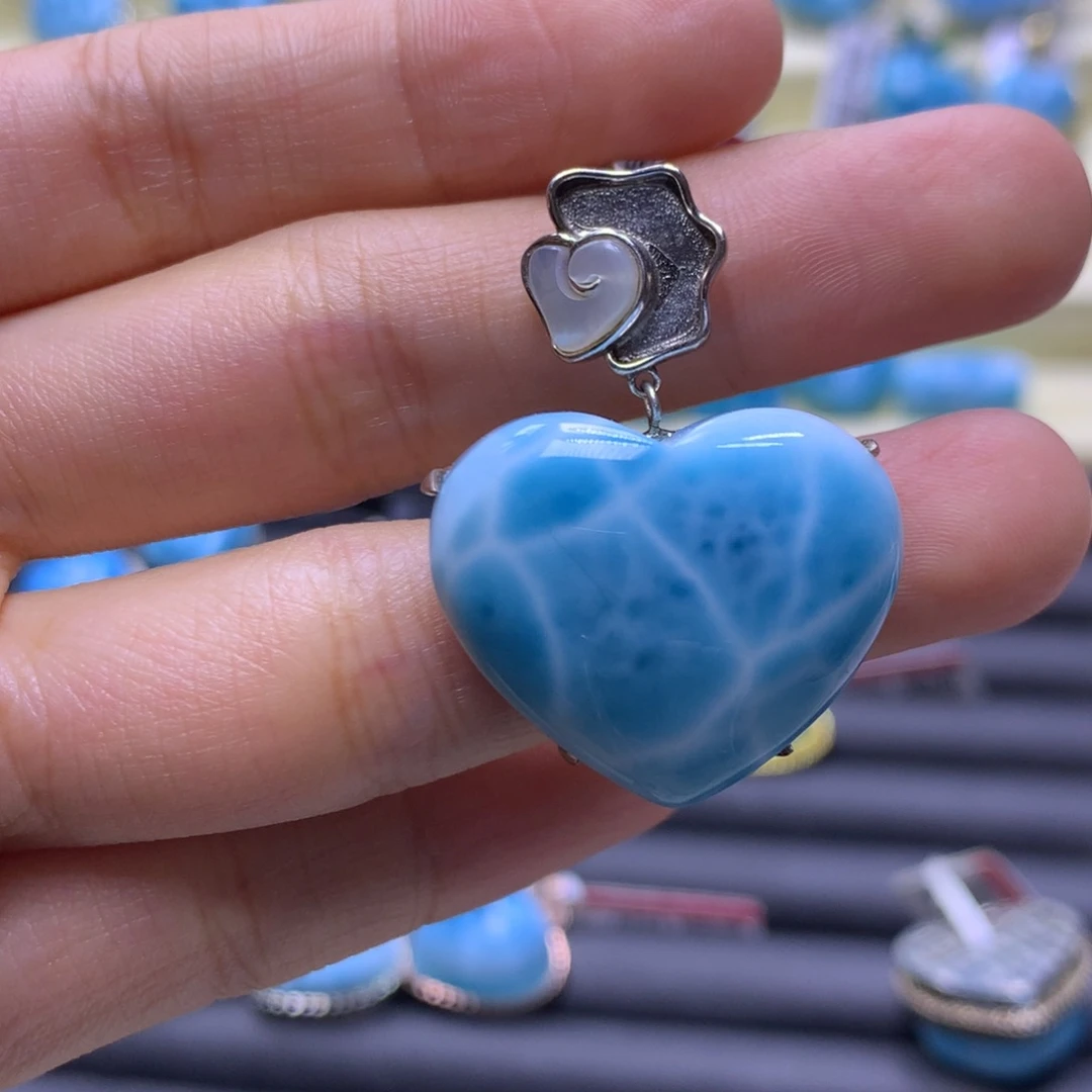 针钠钙石（海纹石）银S925镶嵌吊坠(不含链)爱心吊坠色差略异