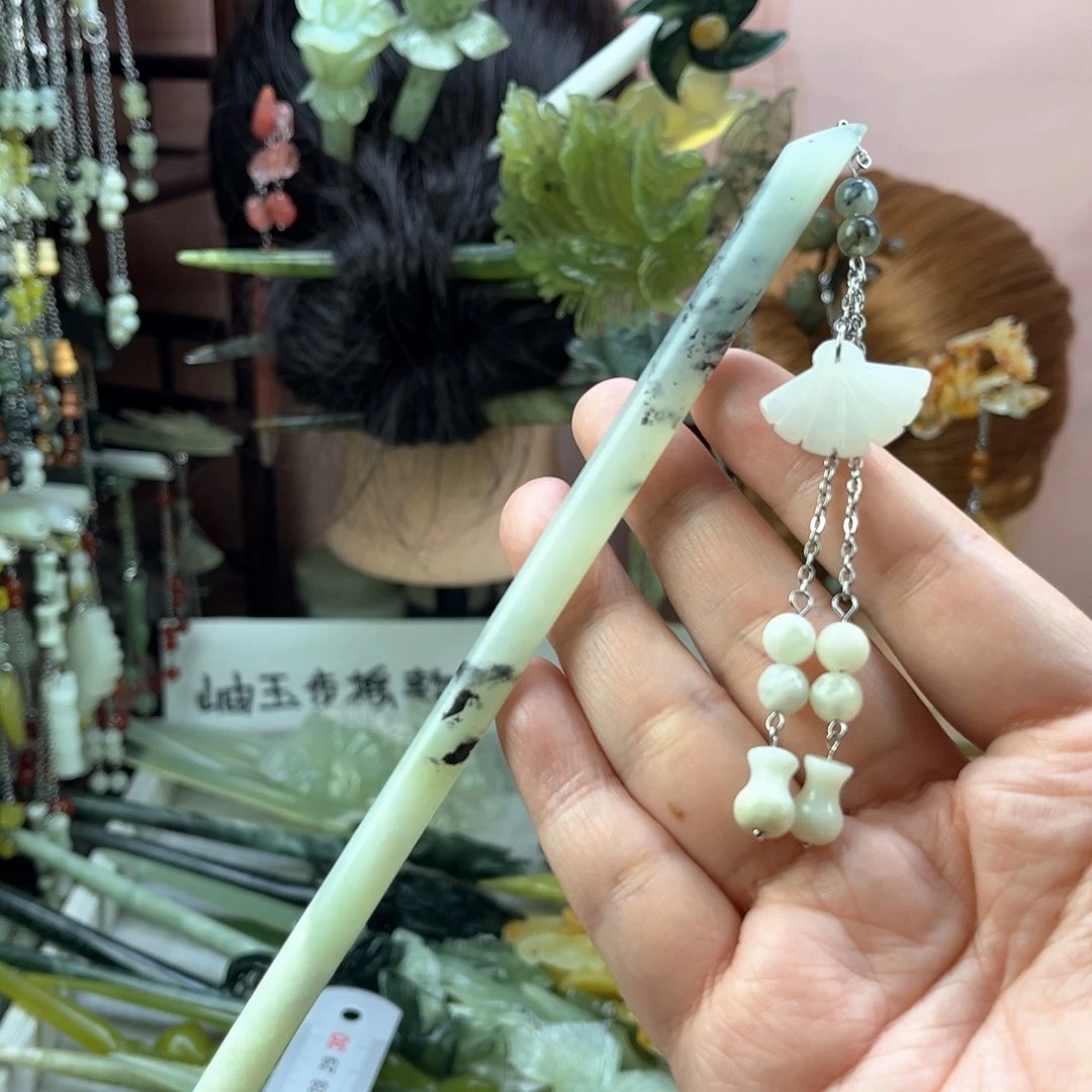 蛇纹石玉发饰未镶嵌默认微瑕岫玉发簪