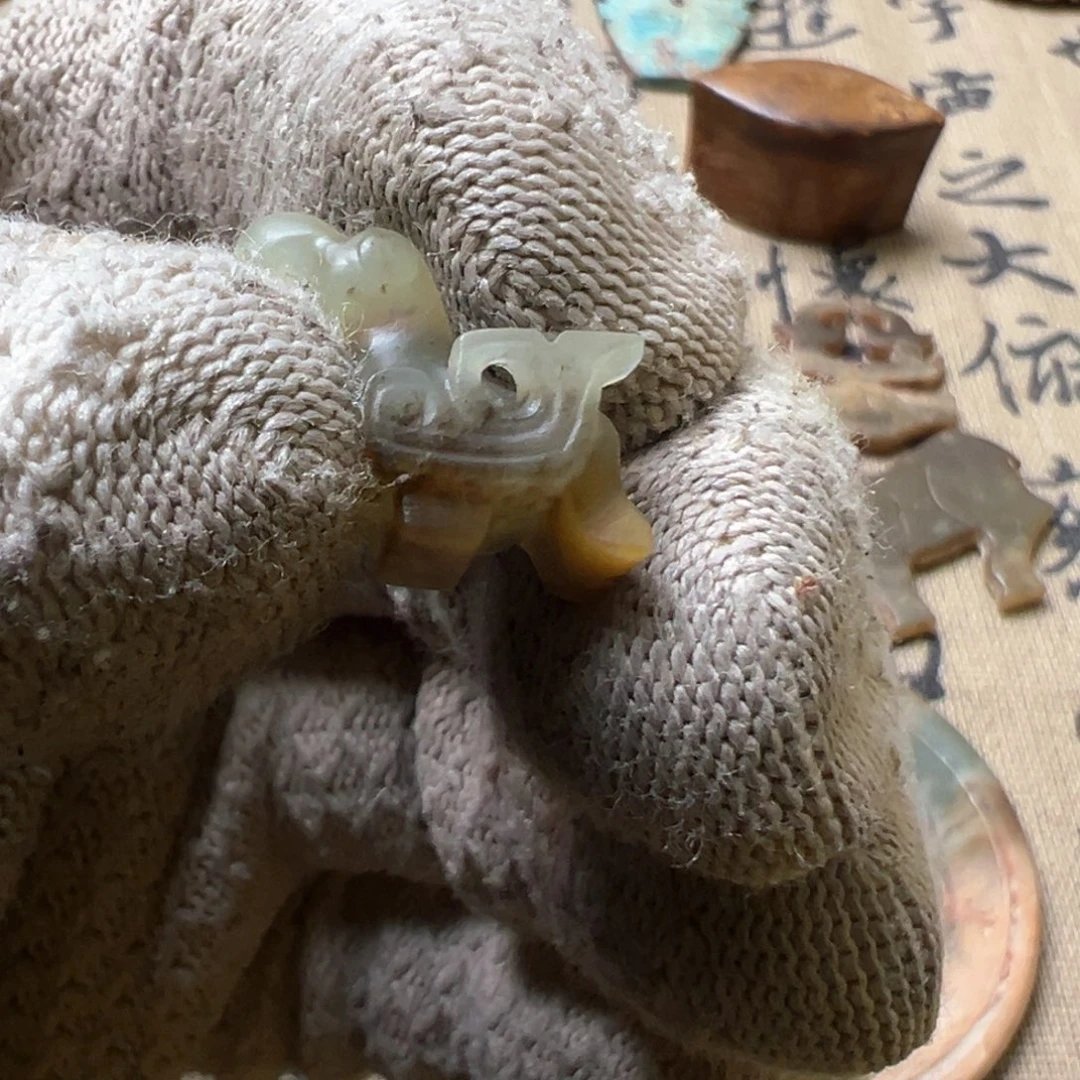 未镶嵌手链和田玉（糖玉）建**态