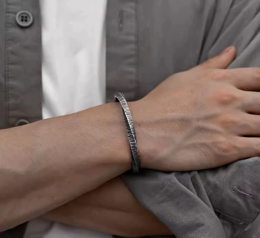 足银银制品 足银999 做旧维京战镯（纯手工制作不支持退货）