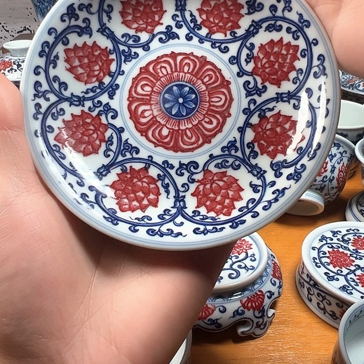 壶承当代青花釉里红小壶承