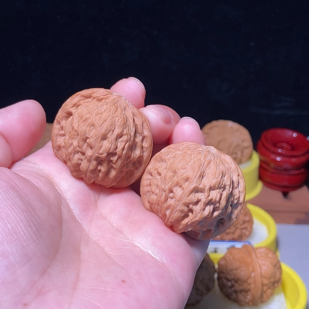 文玩核桃吊坠全品正磨