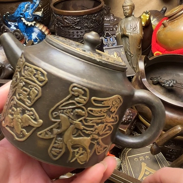 精美铜器批发档口