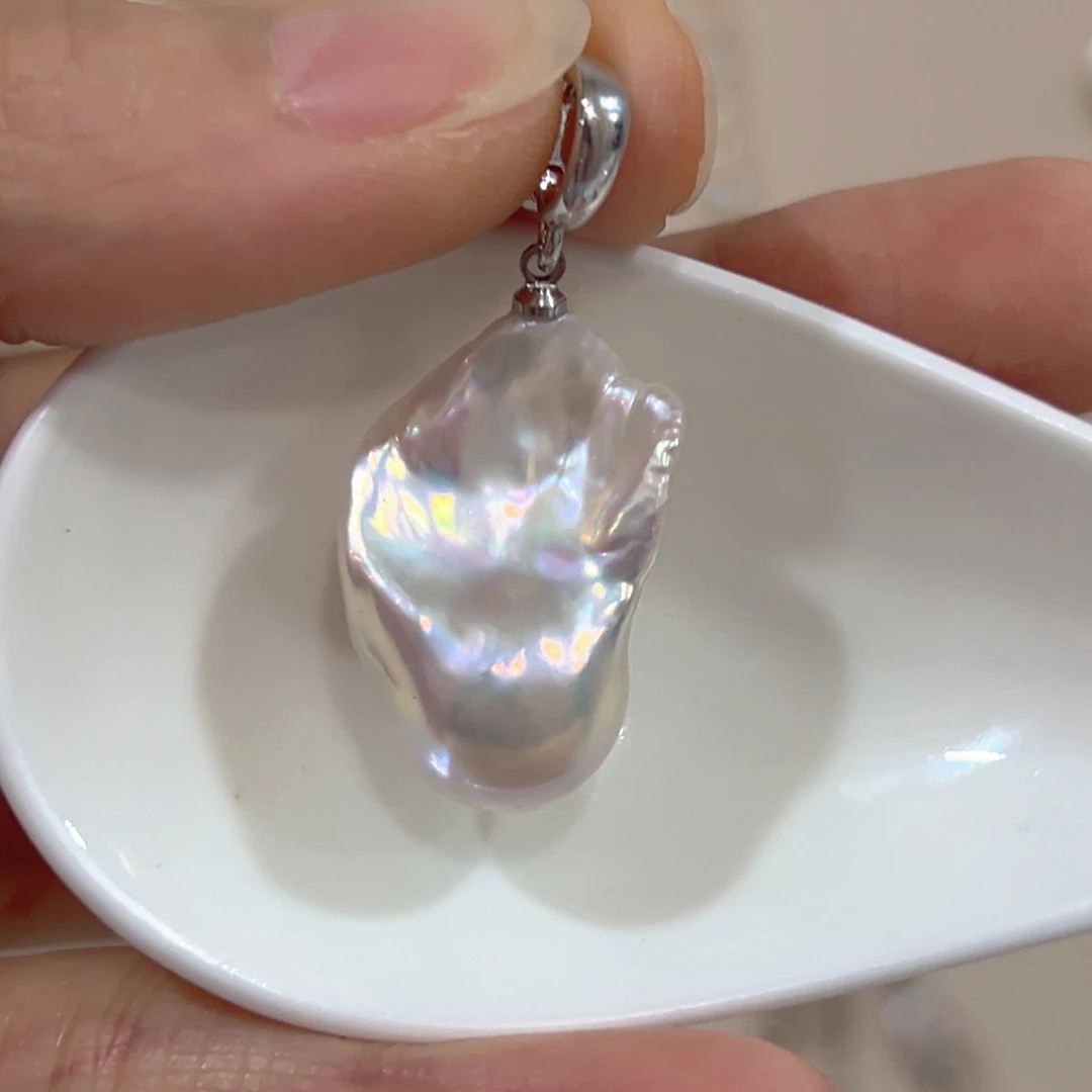 七***月淡水珍珠颈饰未镶嵌