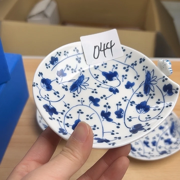 瓷片523333225588665555669