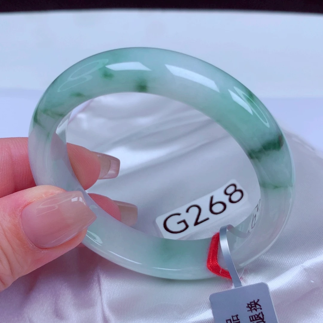 翡翠未镶嵌手镯手镯