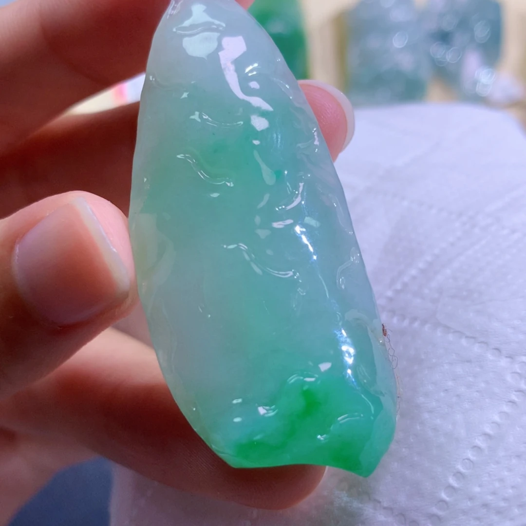 【闪购商品】颈饰未镶嵌翡翠