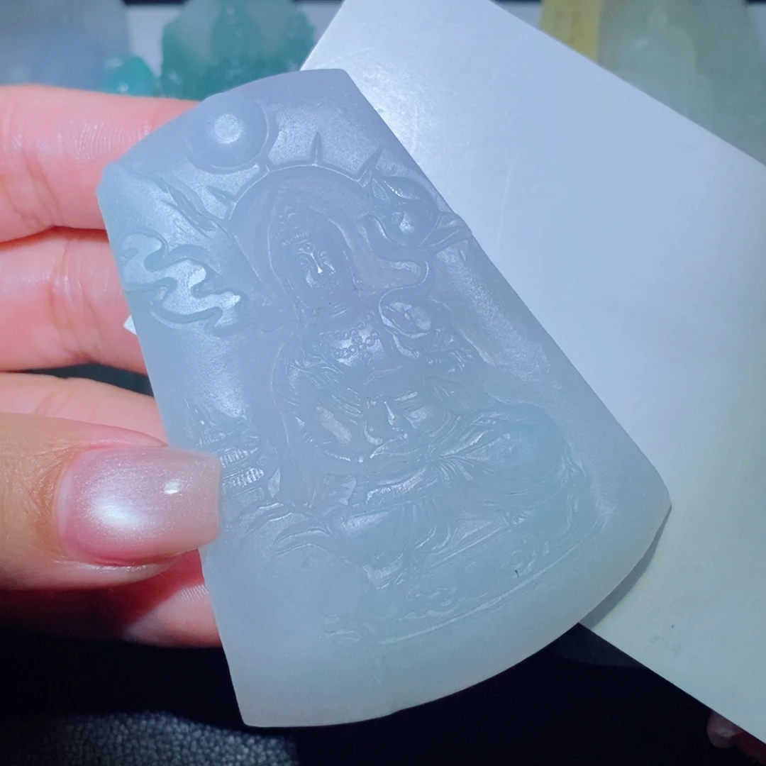 定制翡翠未镶嵌吊坠
