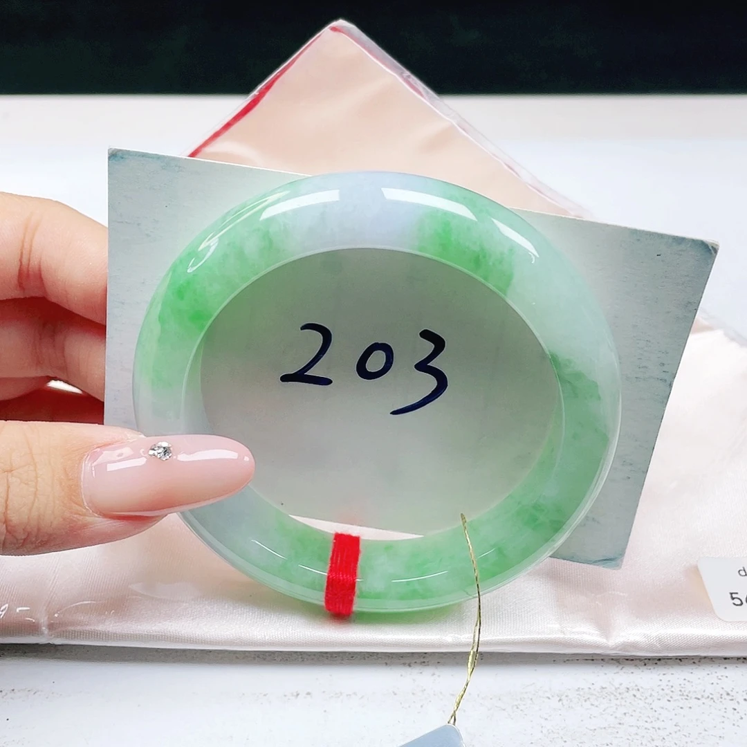 翡翠未镶嵌手镯 正圈56+