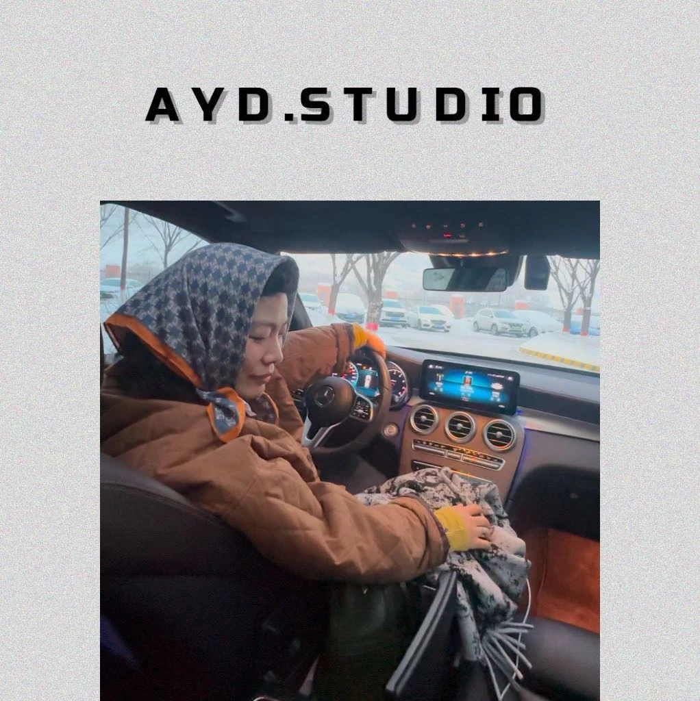 AYD.STUDIO撞色穿搭丝巾