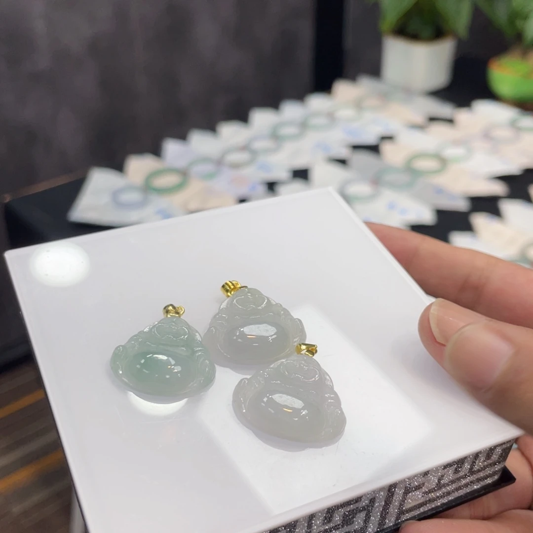 翡翠未镶嵌颈饰纯天然缅甸a货翡翠佛公