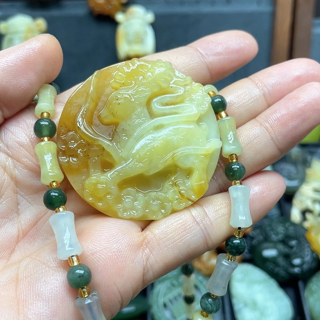 水***蓝未镶嵌蛇纹石玉颈饰