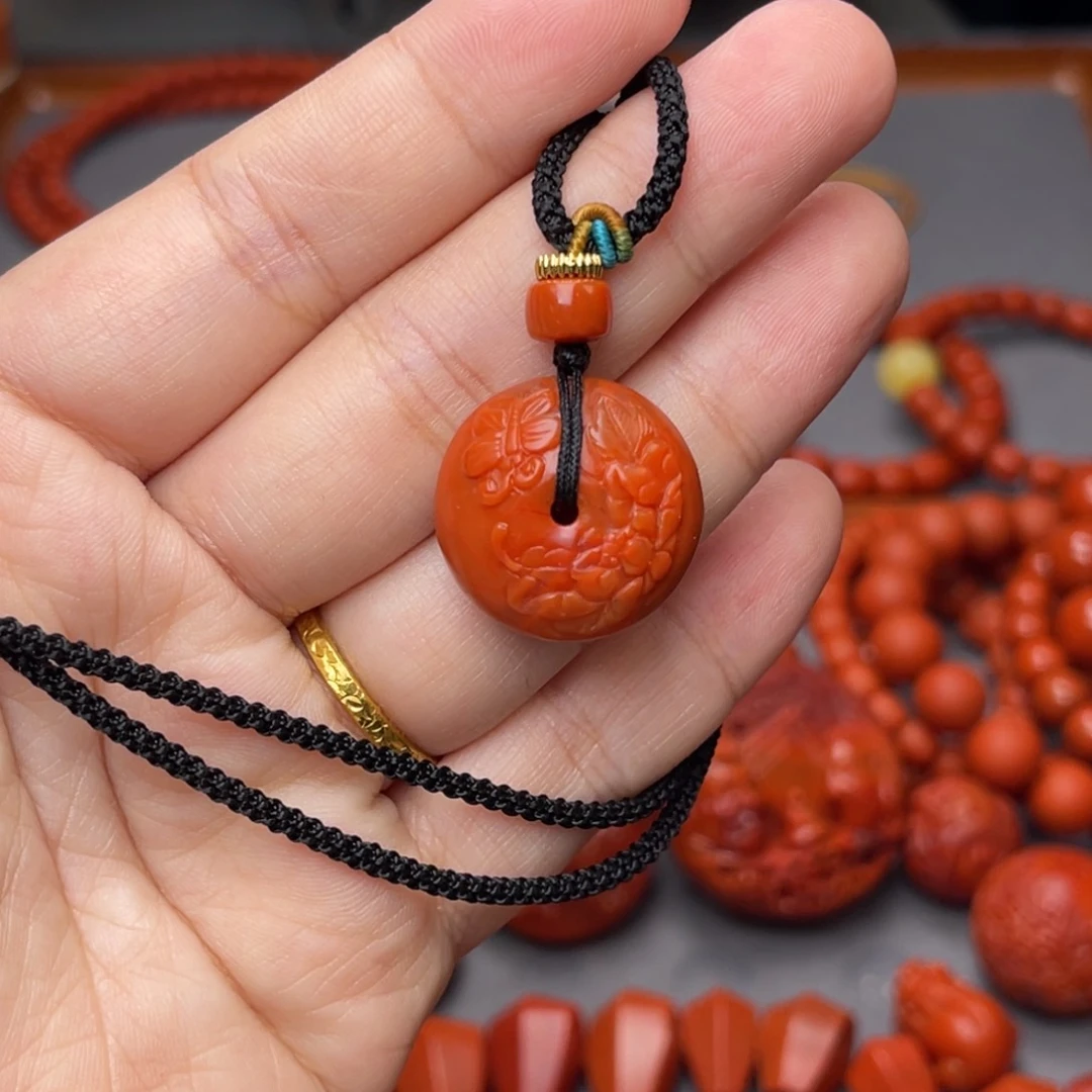 未镶嵌配饰南红玛瑙