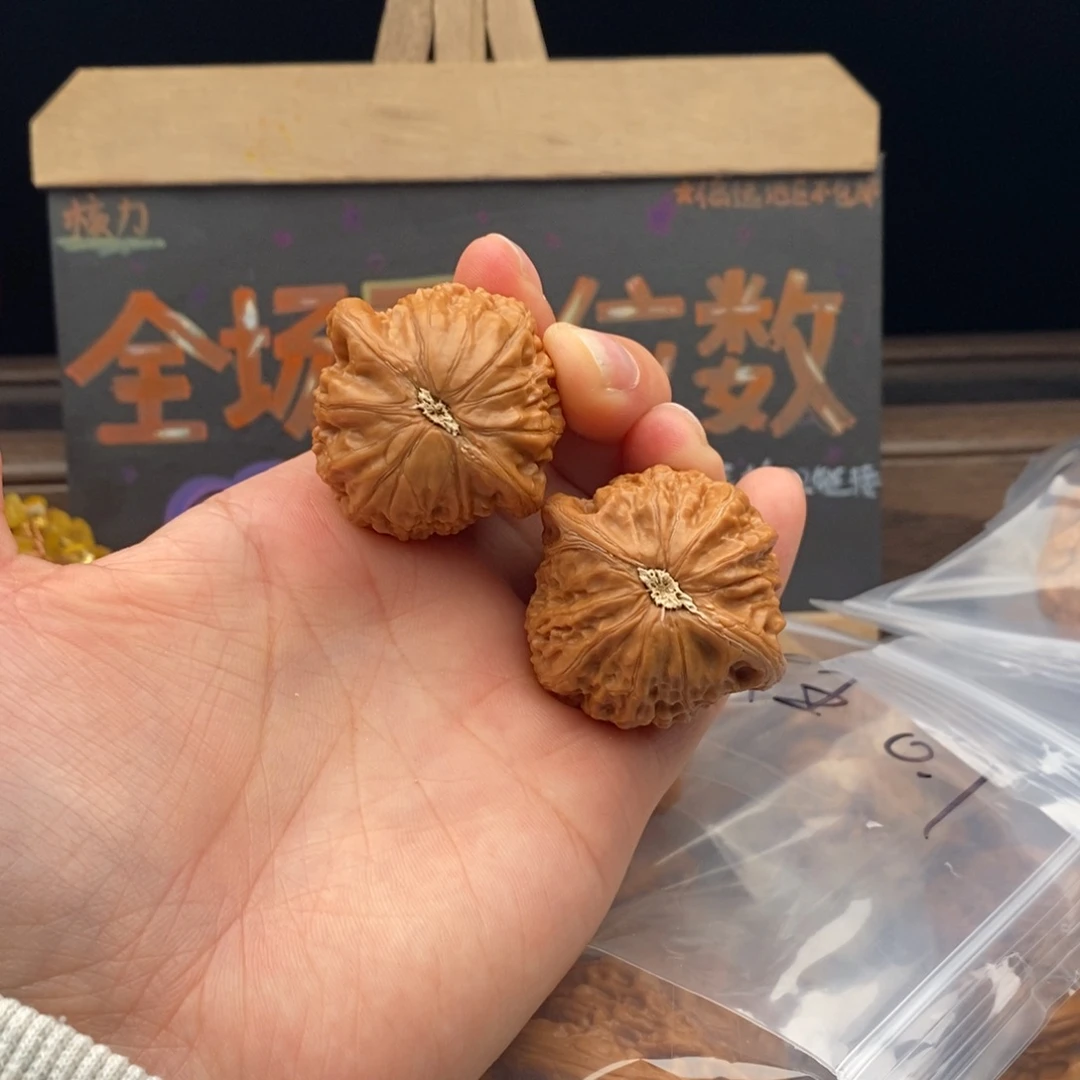 希***眠文玩核桃吊坠铁锤