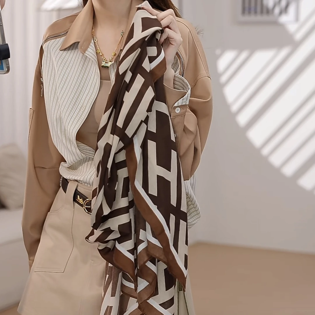 FANRUI/泛芮「贝贝同款」时尚洋气百搭高级感针织披肩B15657