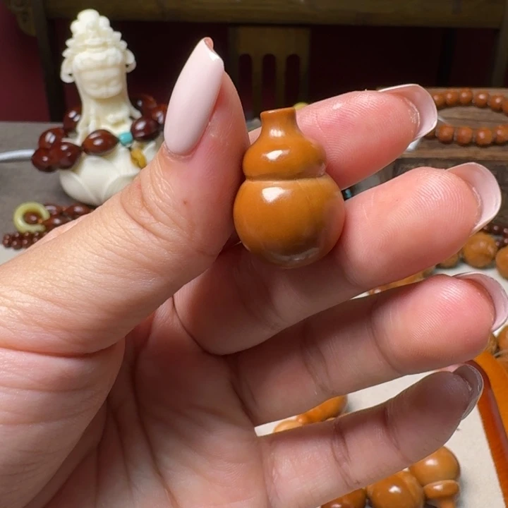 橄榄核吊坠浮***梦橄榄核雕刻吊坠