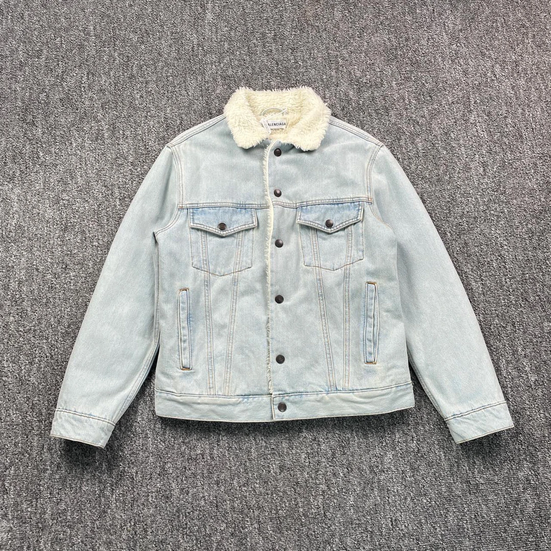 99新 Balenciaga/巴黎世家 52545浅蓝色logo牛仔外套/38码/99新