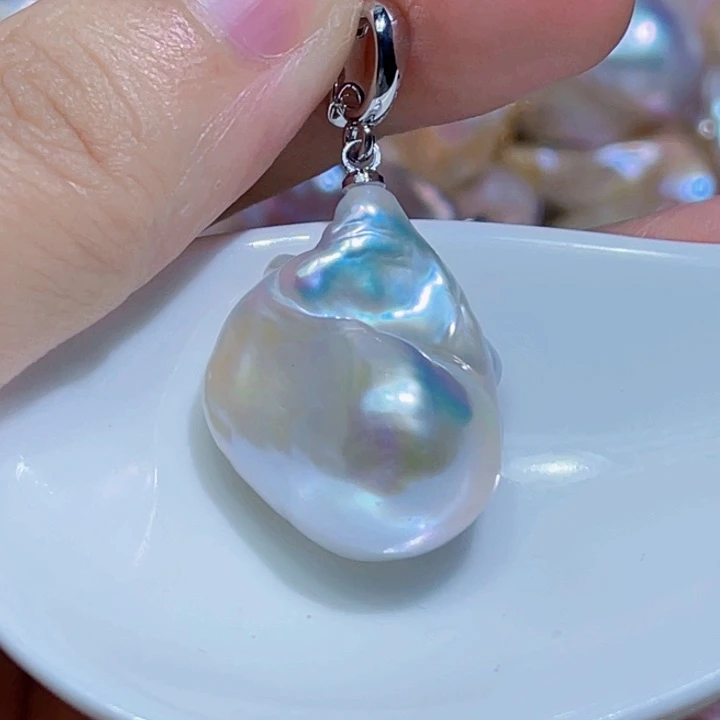 颈饰未镶嵌淡水珍珠