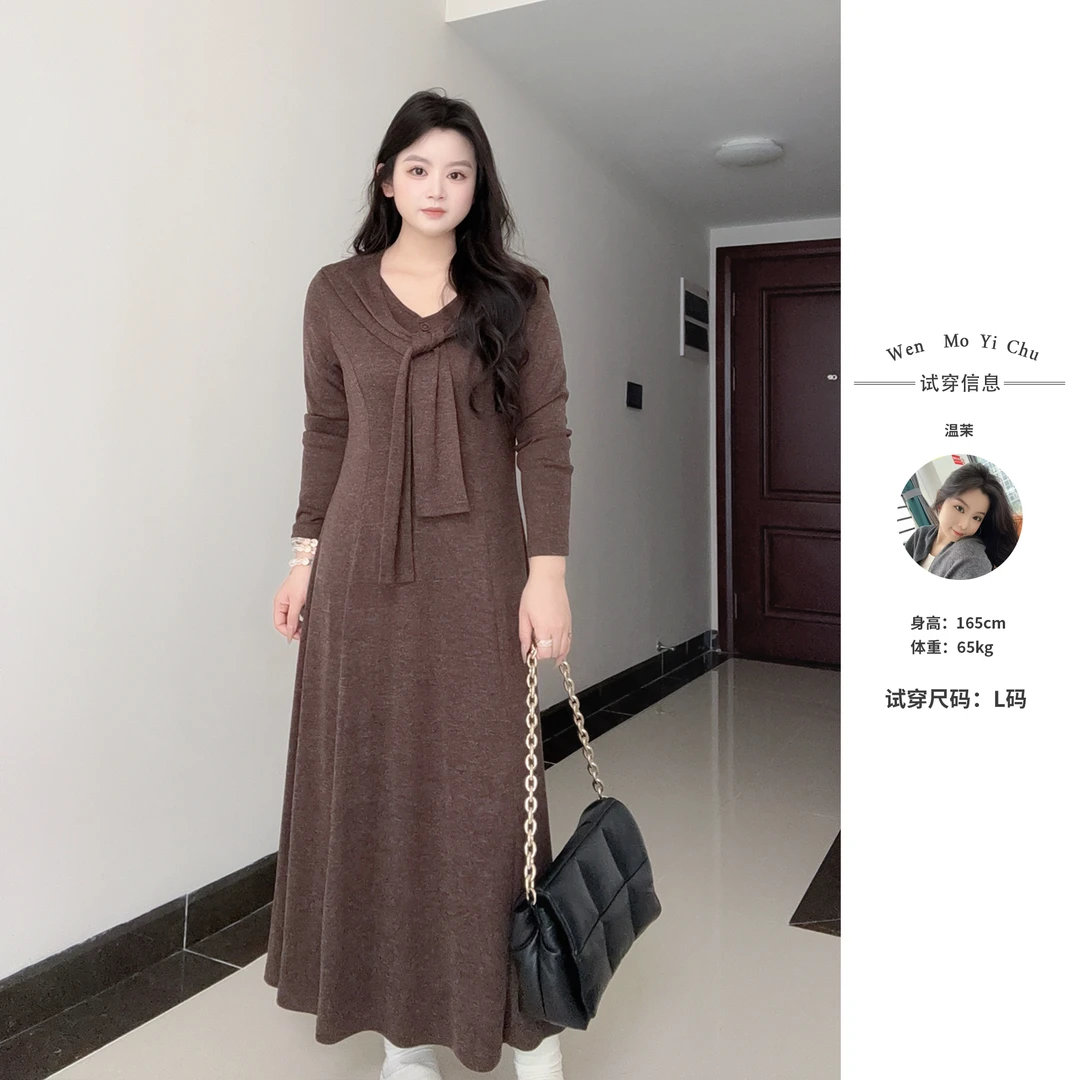 【温茉】微胖大码女装2025秋装新款高腰披肩针织连衣裙两件套333341