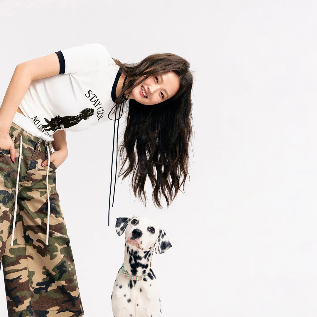 NO ONE ELSE美式复古女装琥珀流光女夏季修身短袖上衣狗狗字母T恤