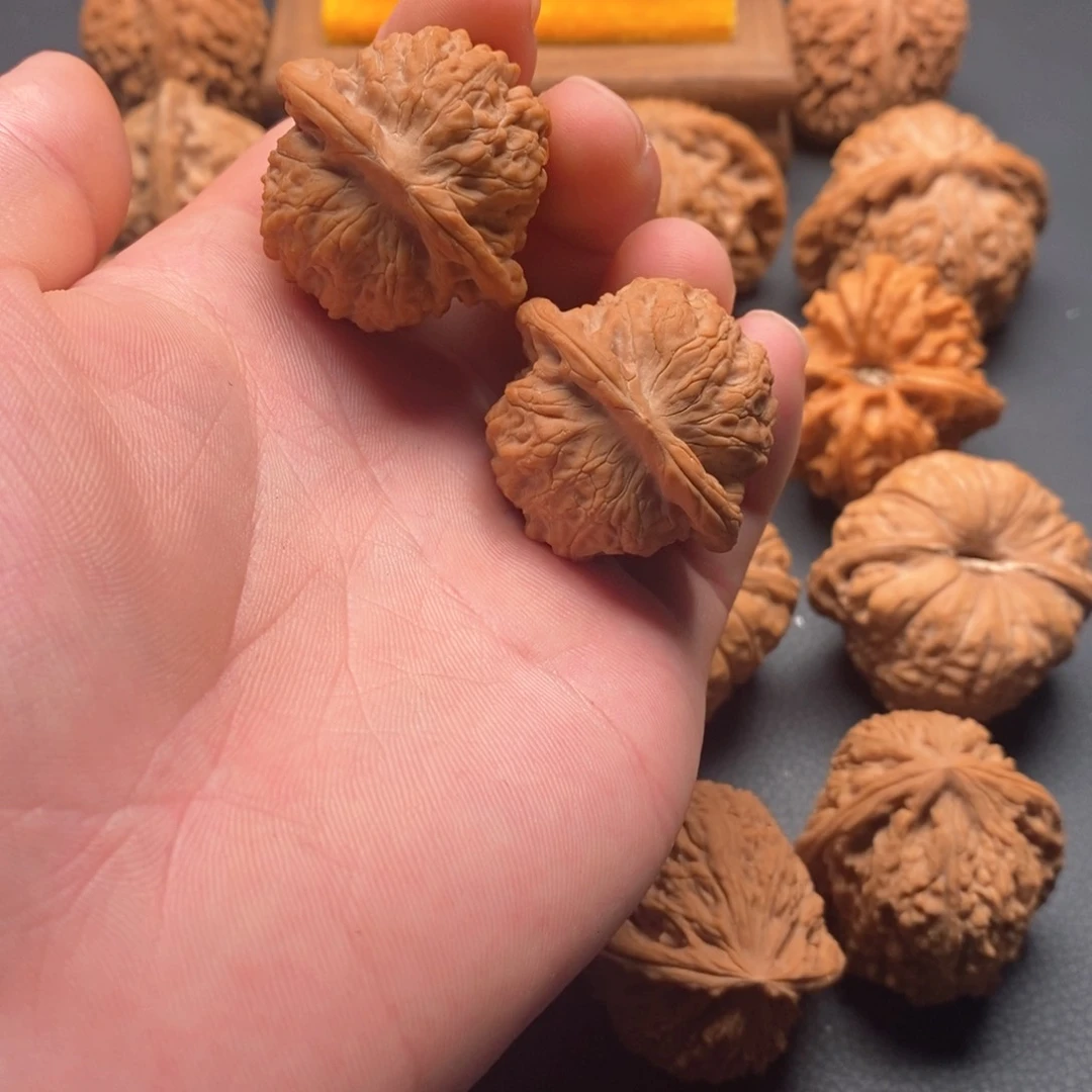 手串/手链核桃血麒麟36