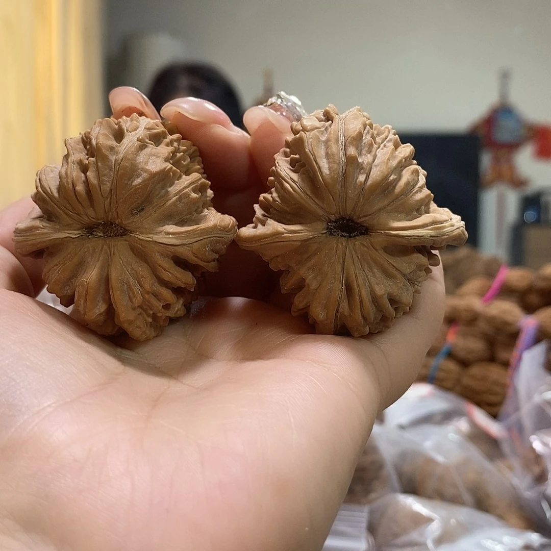 把件文玩核桃44四座楼有水尖