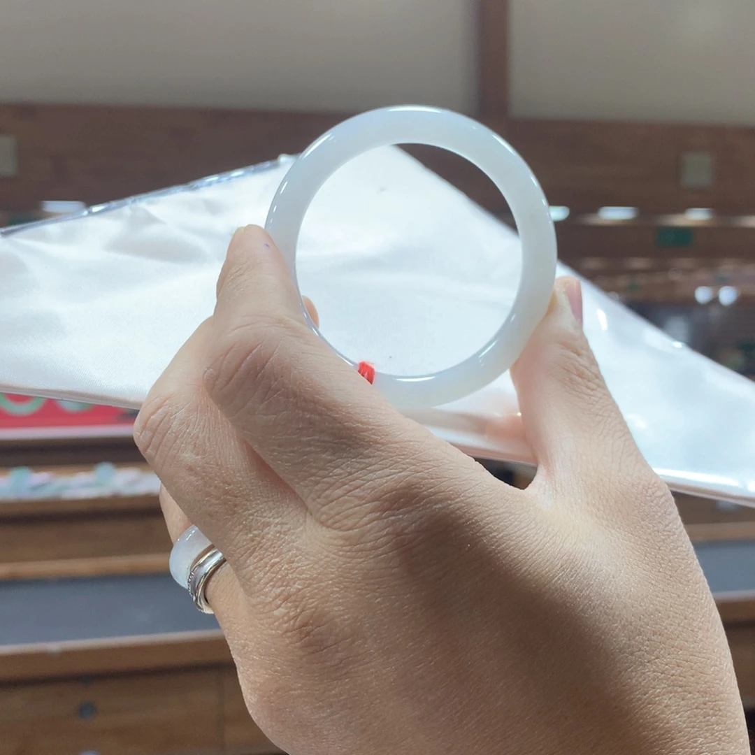 C***᭡翡翠未镶嵌手镯福利