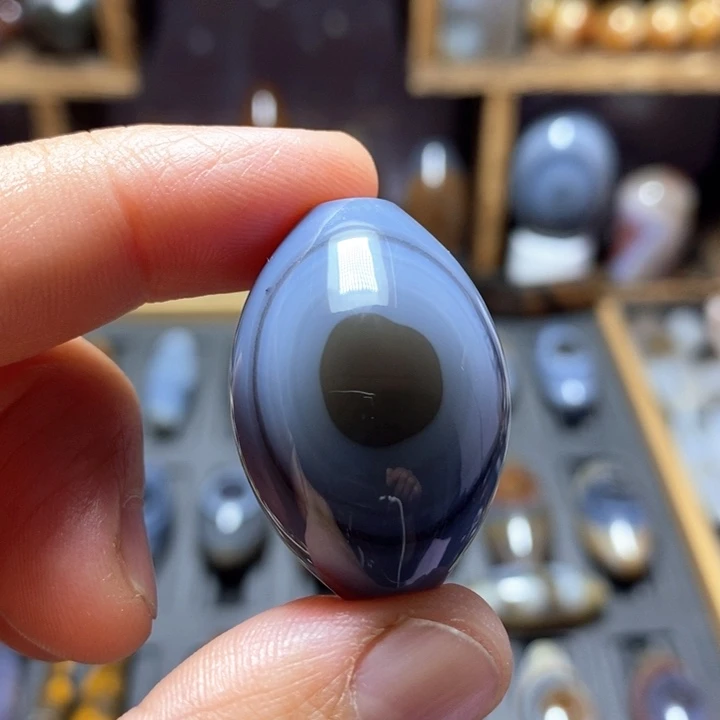 玛瑙/玉髓未镶嵌珠宝半成品