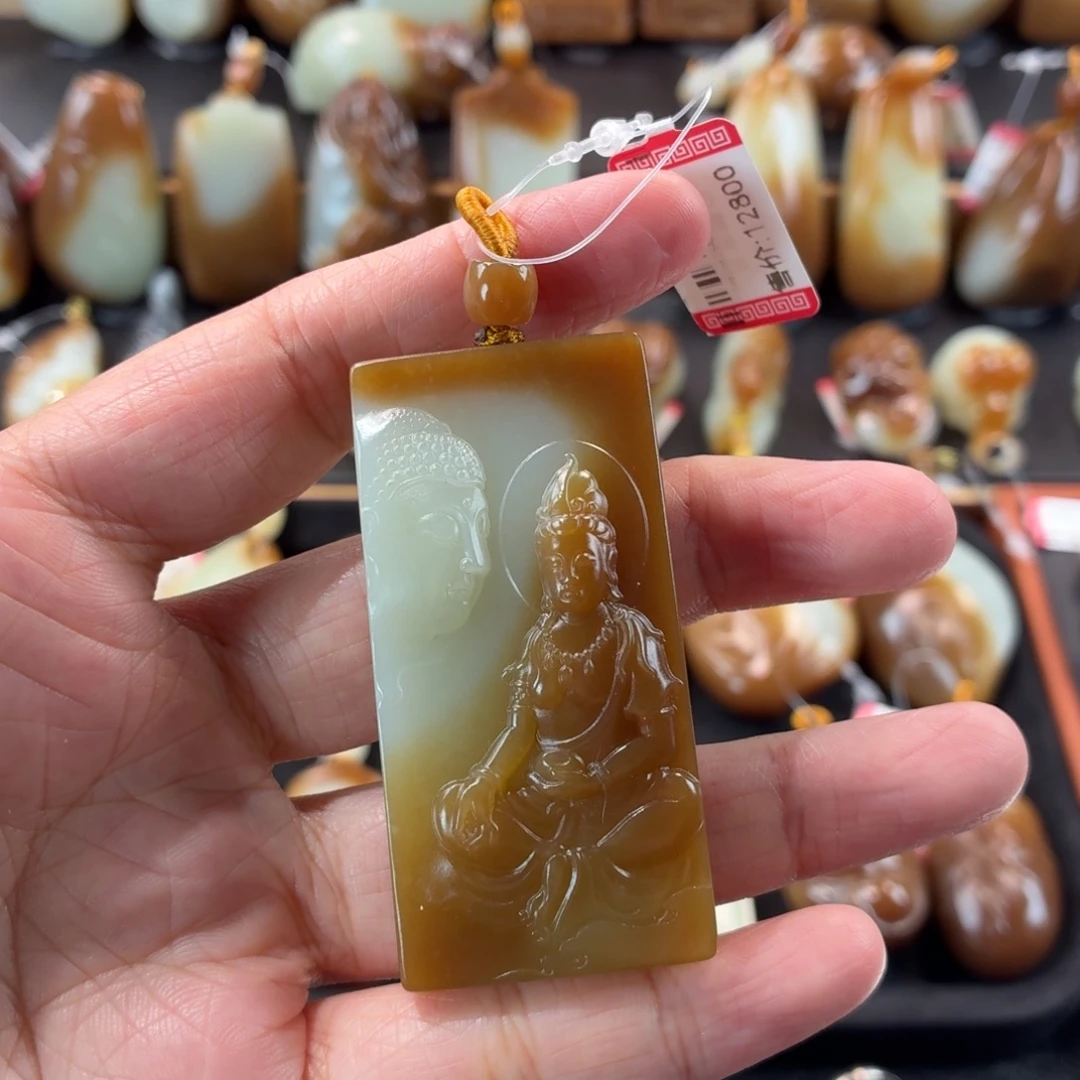 颈饰未镶嵌和田玉