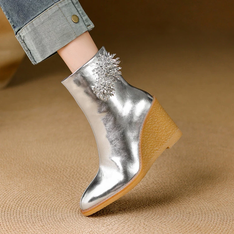 2025年秋尖头烟花坡跟短靴厚底增高短靴侧拉链马丁靴女