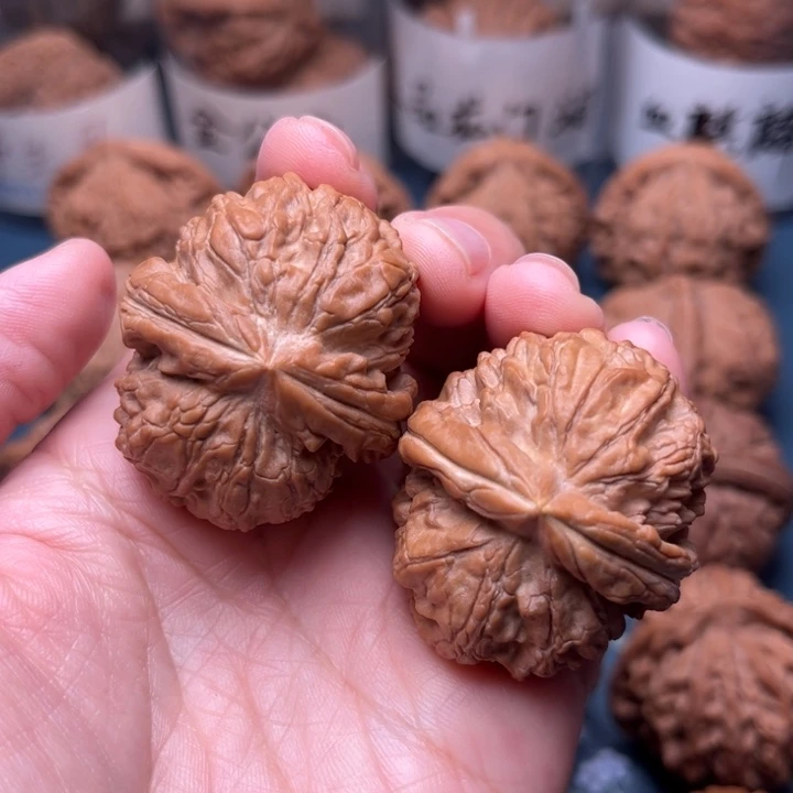 吊坠文玩核桃40陨元宝石全品