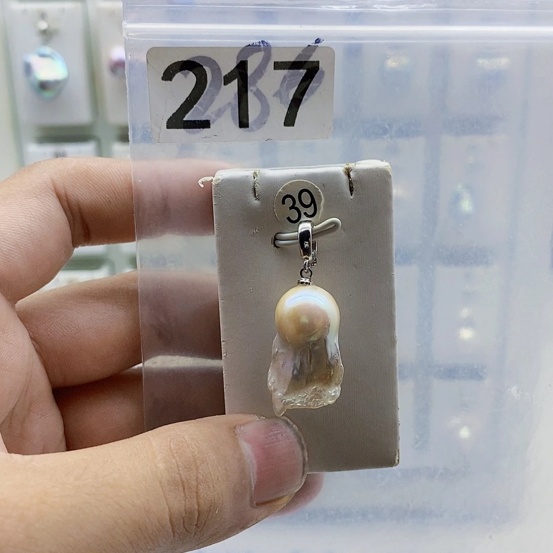 颈饰淡水珍珠合金