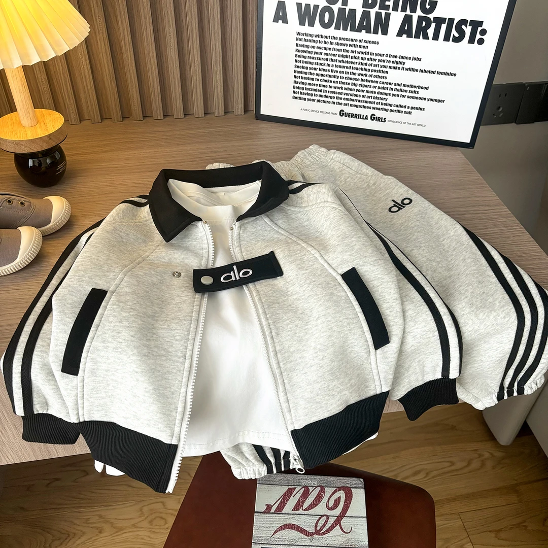 两件套新款韩版男女童个性休闲立体绣花运动卫衣套装洋气时髦潮