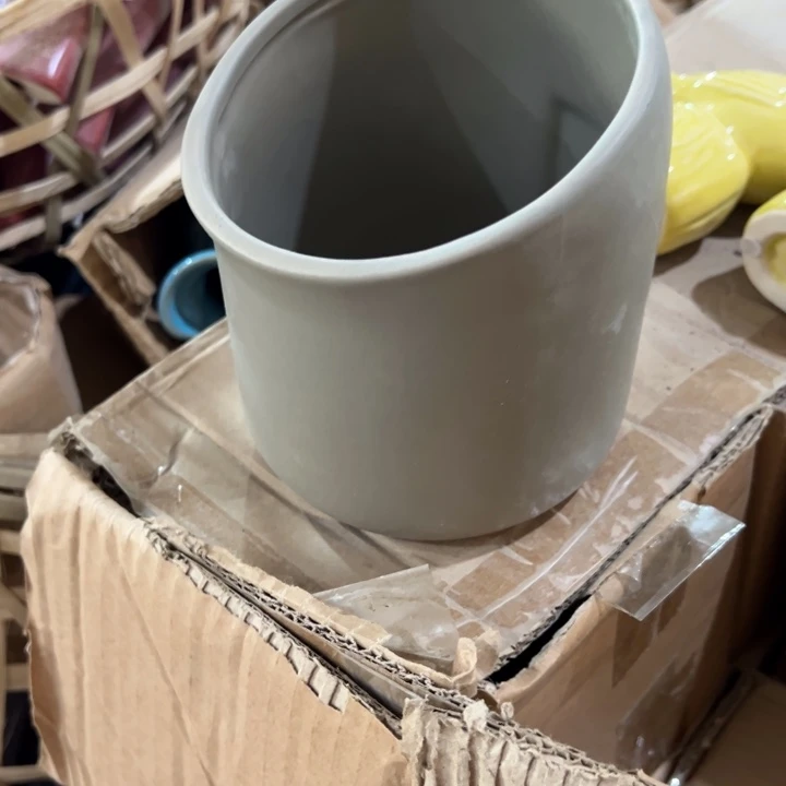 陶瓷花瓶摆件微瑕捡漏出