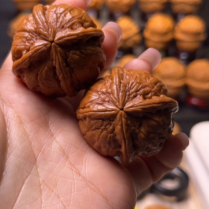 文玩核桃吊坠福瓜四棱37尺29Y