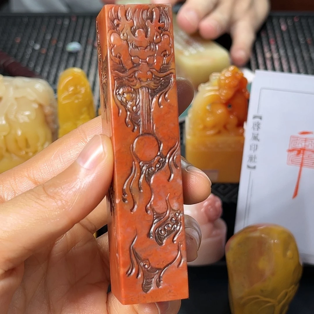 寿山石印石这种现象很明显了呢