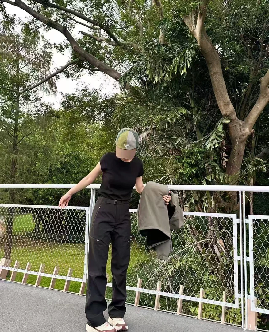 B家拼色棒球帽1111111