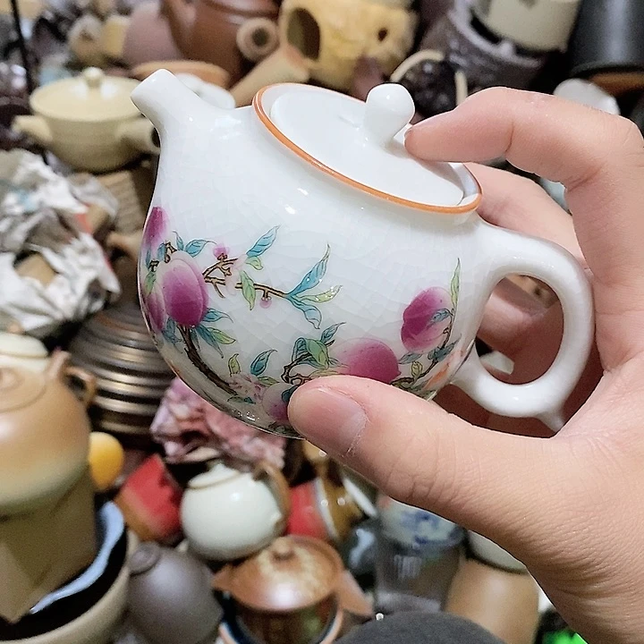 瓷片荷花的小秘密是否还有那么大